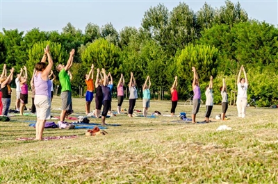 Yoga Muoviti che ti fa bene a Cesena